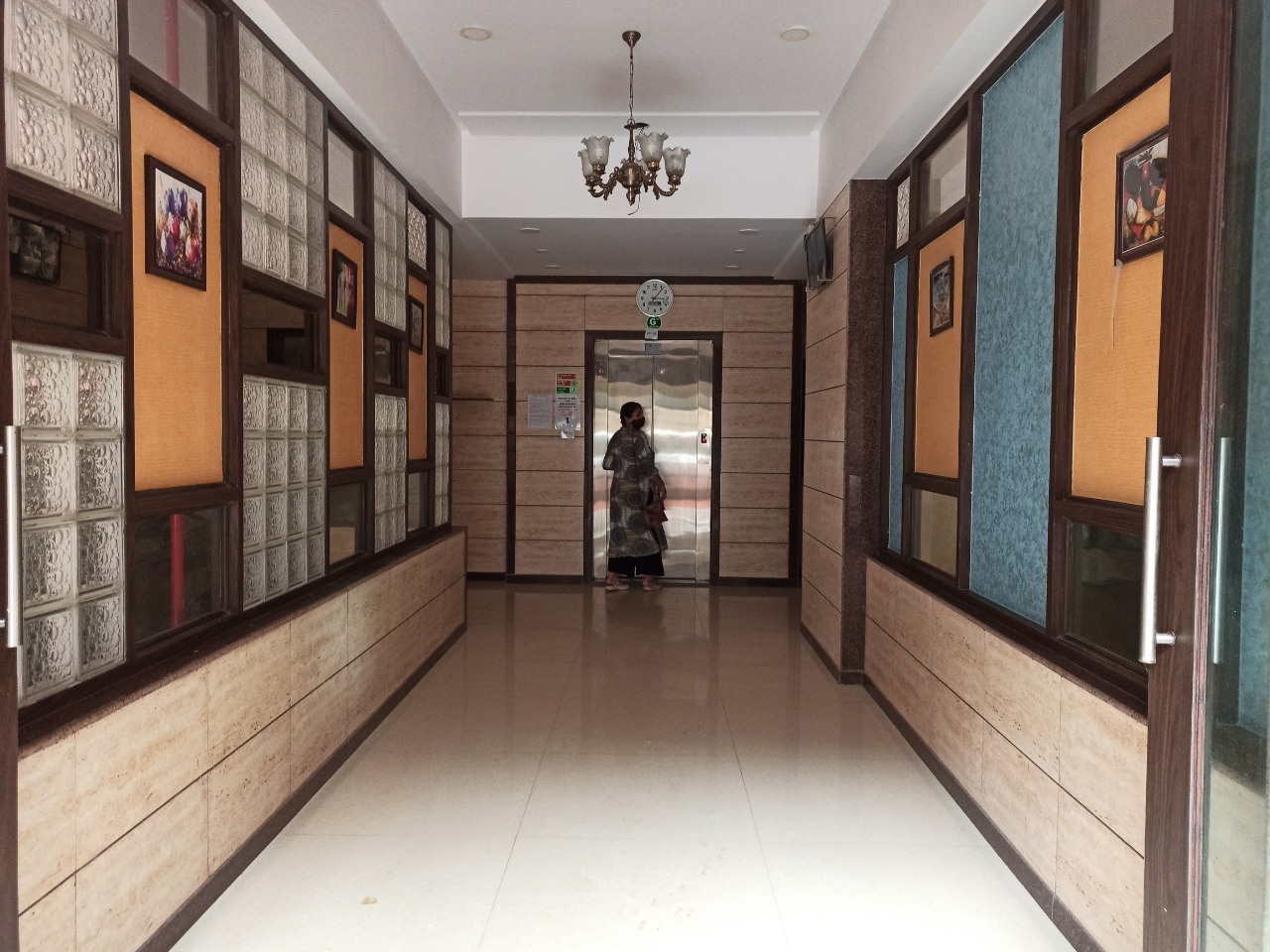 2bhk property in adheri west